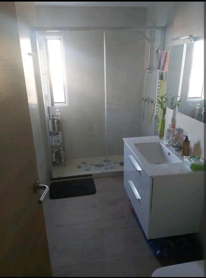 Amplia Habitacion En Vivienda Duplex Madrid Exteriér fotografie
